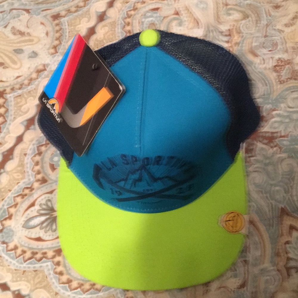 1 la sportive hat